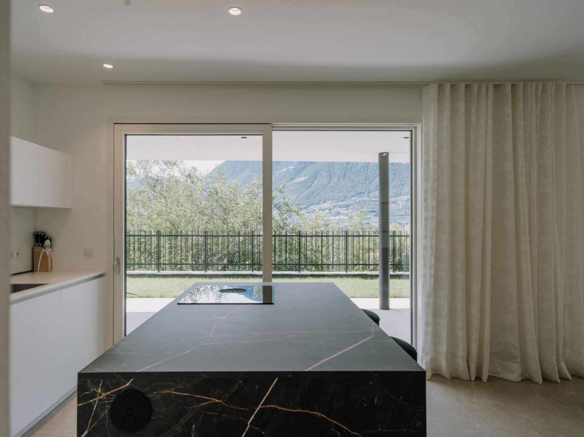 The Hills Merano Luaran gambar